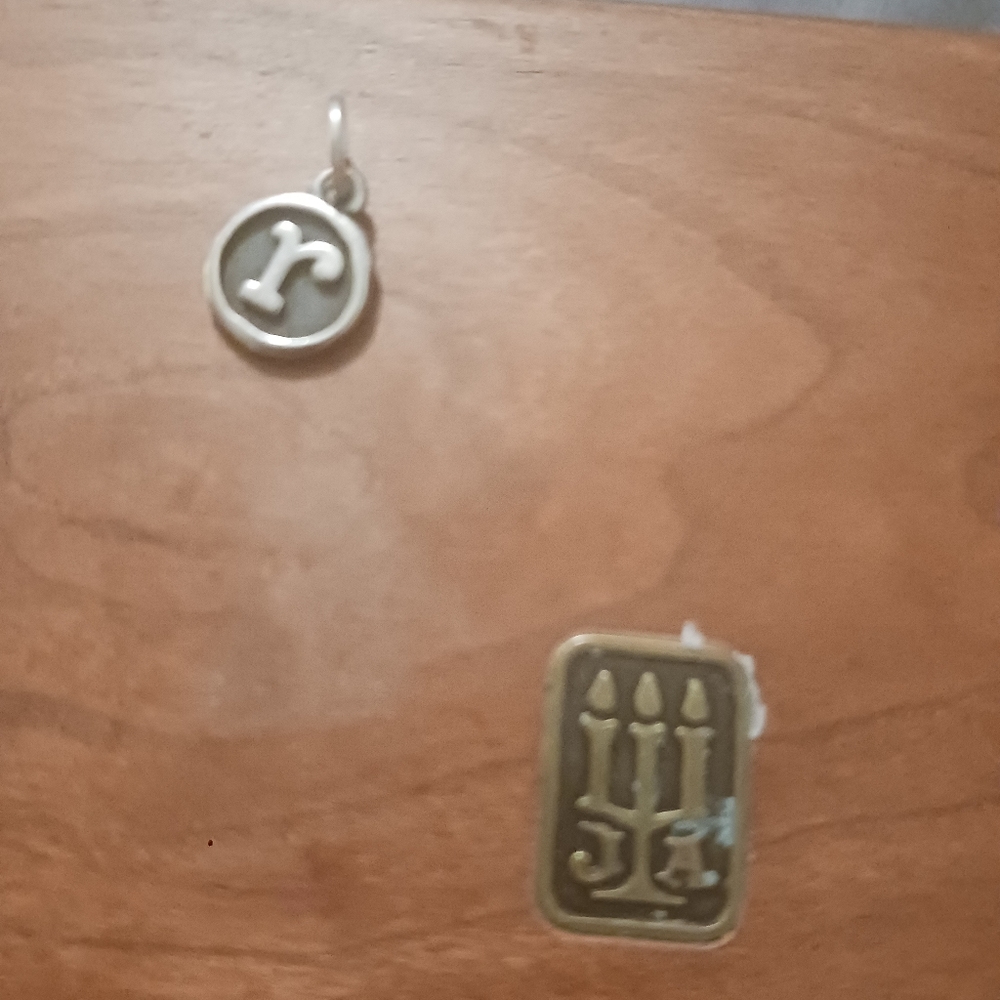 James avery typewriter initial R charm